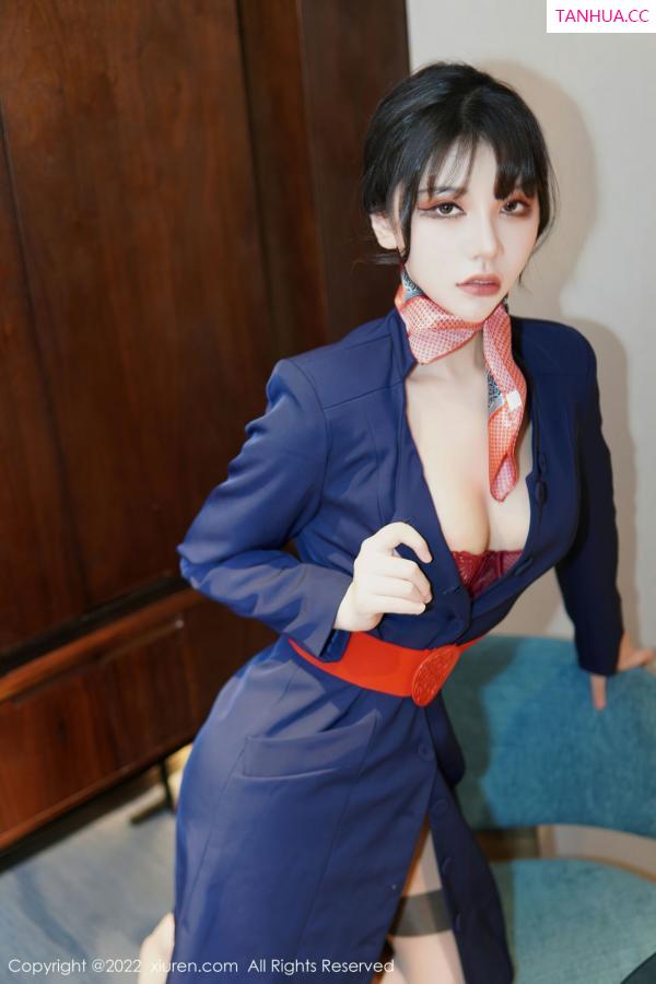   [XiuRen]高清写真图 2022.12.27 No.6048 桃桃子_ 空姐制服第37张图片